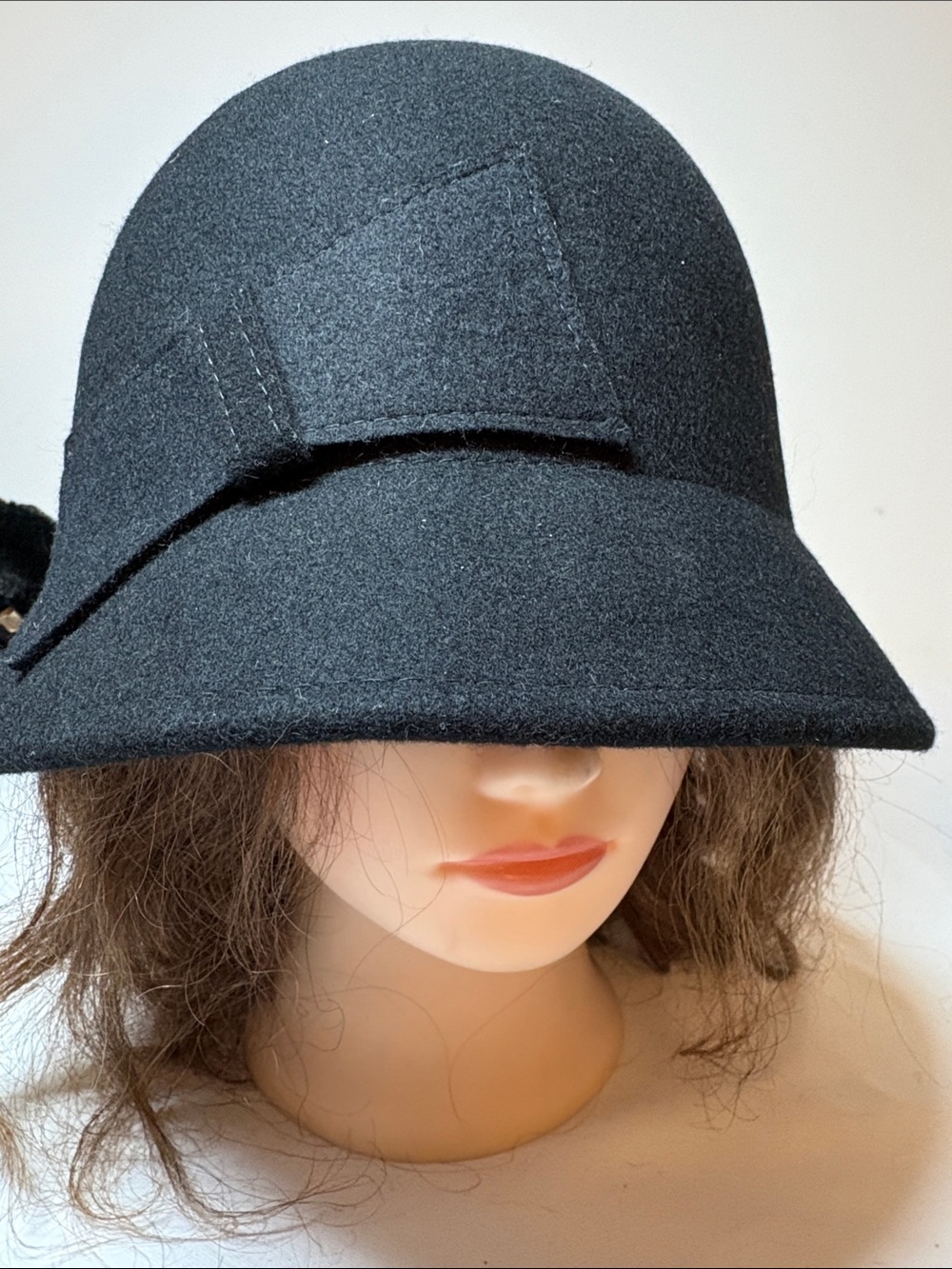 Unbranded Black Wooo Cloche Hat One Size